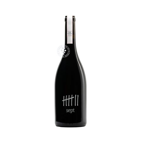 Bottle of Sept Cuvée de Soleil 2022, natural Lebanese red wine from Deir El Ahmar.